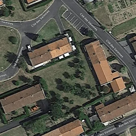 Lägenhet Royale Dans Votre Maisonnette Independante Avec Terrasse Privee !